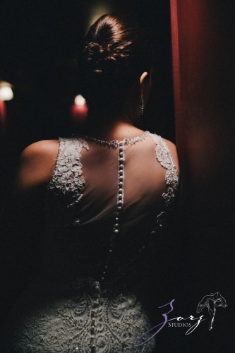 Wind Tunnel: Vlada + Alex = Cold NYC Wedding | Zorz Studios