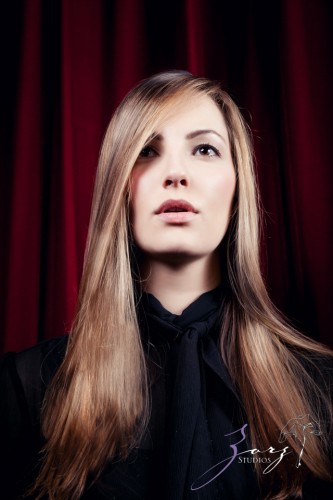 Effortless, Powerful, Classic: Beauty Portraiture | Zorz Studios