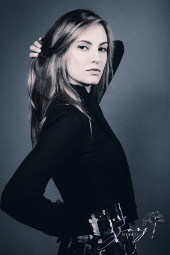 Effortless, Powerful, Classic: Beauty Portraiture | Zorz Studios