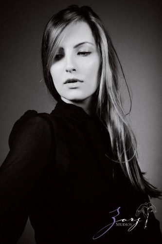 Effortless, Powerful, Classic: Beauty Portraiture | Zorz Studios