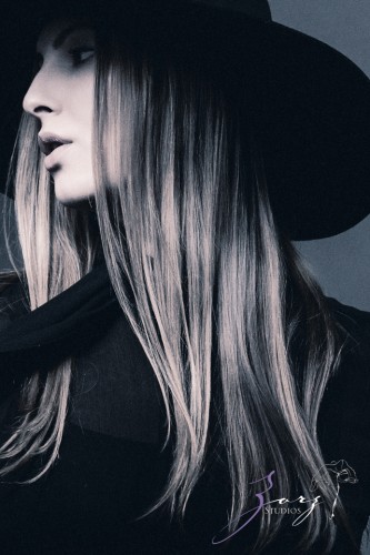 Effortless, Powerful, Classic: Beauty Portraiture | Zorz Studios
