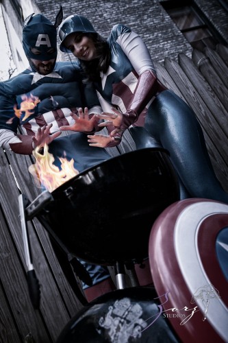 Captains of America: Sandy + Jared = Epic Engagement Session | Zorz Studios