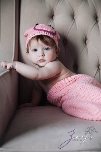 Puppy Jump: Cute Baby Photography | Zorz Studios