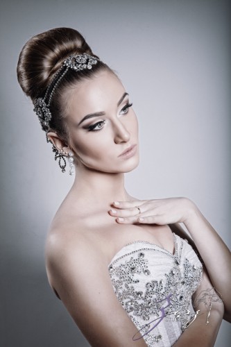 Bridal Couture: U-Mode Salon and Bridal Styles Boutique Commercial Shoot | Zorz Studios
