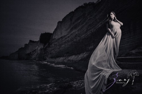 Sprout to Roots: Destination Maternity Shoot in Greece | Zorz Studios