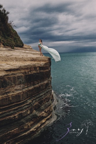 Sprout to Roots: Destination Maternity Shoot in Greece | Zorz Studios