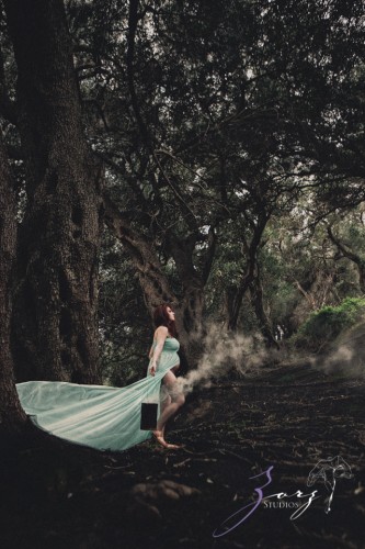 Sprout to Roots: Destination Maternity Shoot in Greece | Zorz Studios