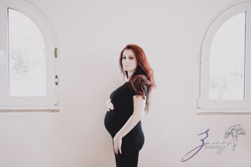 Sprout to Roots: Destination Maternity Shoot in Greece | Zorz Studios
