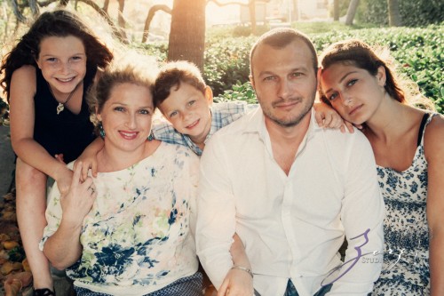 Blue Birdies: Model-Like Family Portraits in Miami, FL | Zorz Studios