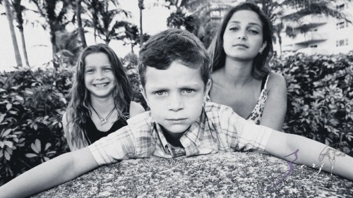 Blue Birdies: Model-Like Family Portraits in Miami, FL | Zorz Studios