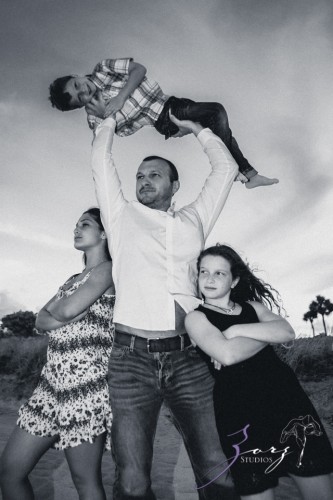 Blue Birdies: Model-Like Family Portraits in Miami, FL | Zorz Studios