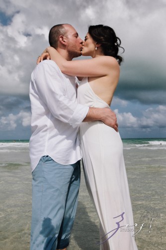 Going Coconuts: Olga + Paul = Destination Wedding | Zorz Studios