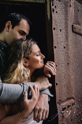 Wholed Up: Kate + Ross = Engagement Session | Zorz Studios