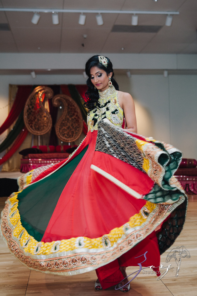 Phillyng in Love: Shruti + Milan = Indian Wedding | Zorz Studios