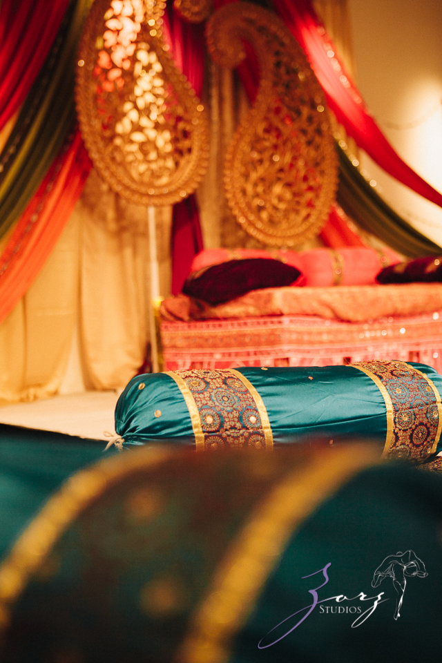 Phillyng in Love: Shruti + Milan = Indian Wedding | Zorz Studios