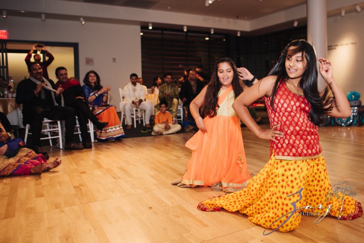 Phillyng in Love: Shruti + Milan = Indian Wedding | Zorz Studios