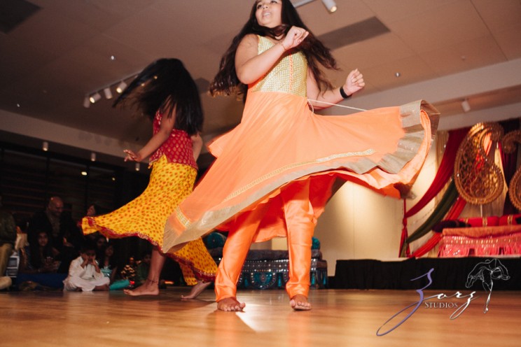 Phillyng in Love: Shruti + Milan = Indian Wedding | Zorz Studios
