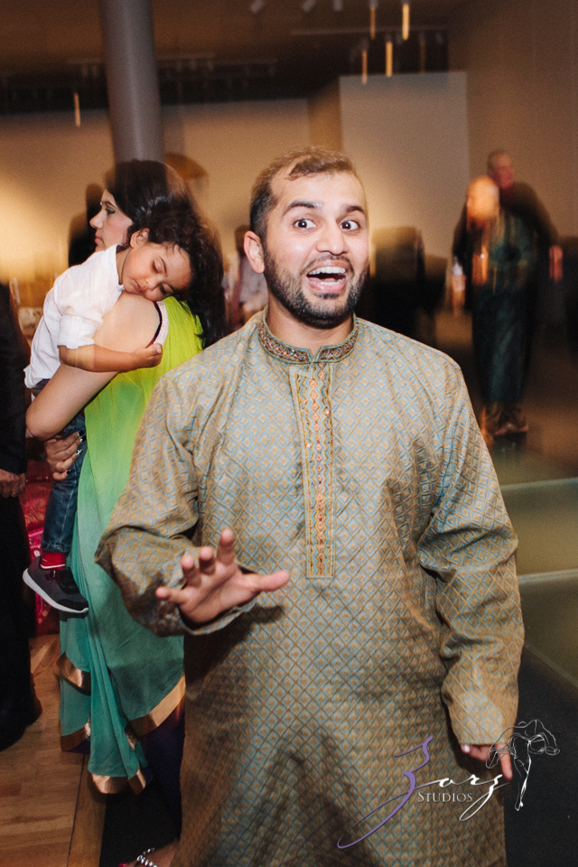 Phillyng in Love: Shruti + Milan = Indian Wedding | Zorz Studios