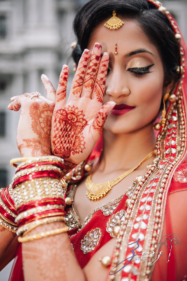 Phillyng in Love: Shruti + Milan = Indian Wedding | Zorz Studios