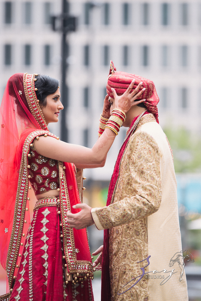 Phillyng in Love: Shruti + Milan = Indian Wedding | Zorz Studios