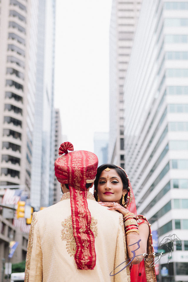 Phillyng in Love: Shruti + Milan = Indian Wedding | Zorz Studios