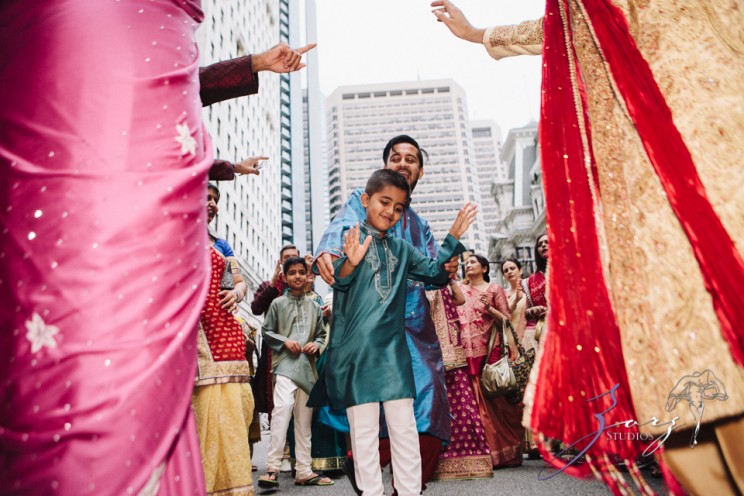 Phillyng in Love: Shruti + Milan = Indian Wedding | Zorz Studios