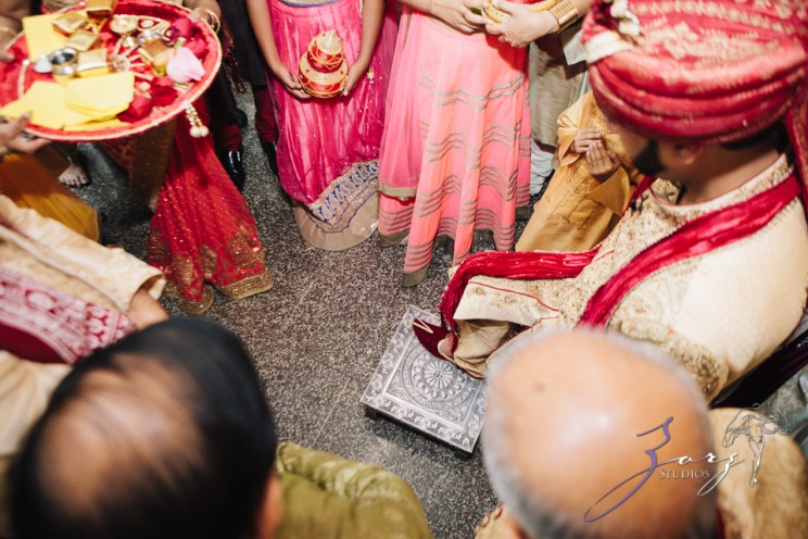 Phillyng in Love: Shruti + Milan = Indian Wedding | Zorz Studios