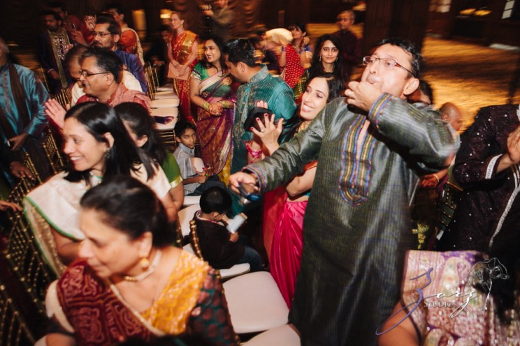 Phillyng in Love: Shruti + Milan = Indian Wedding | Zorz Studios