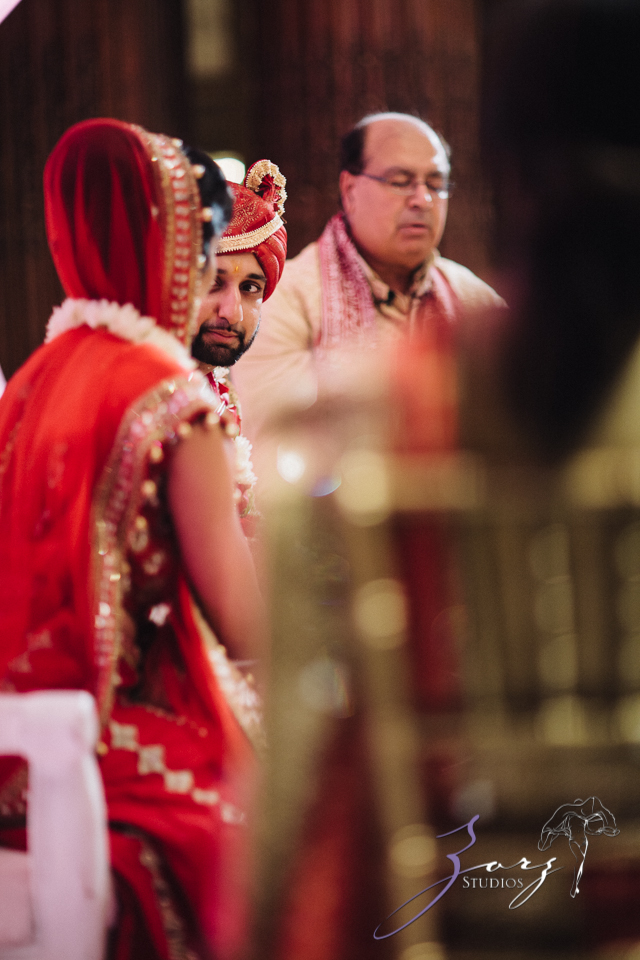 Phillyng in Love: Shruti + Milan = Indian Wedding | Zorz Studios