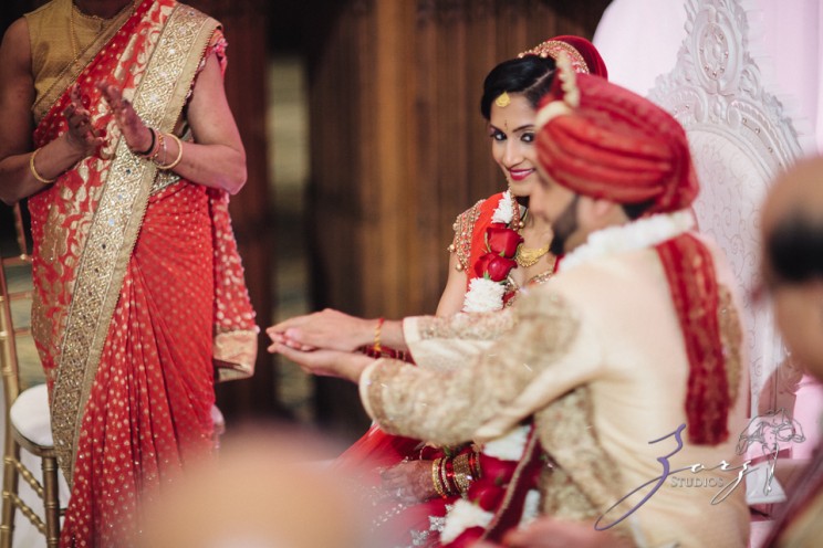 Phillyng in Love: Shruti + Milan = Indian Wedding | Zorz Studios