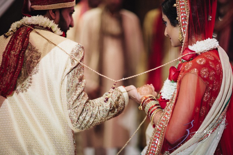Phillyng in Love: Shruti + Milan = Indian Wedding | Zorz Studios