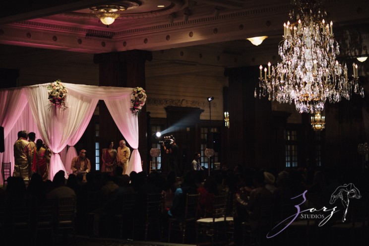 Phillyng in Love: Shruti + Milan = Indian Wedding | Zorz Studios