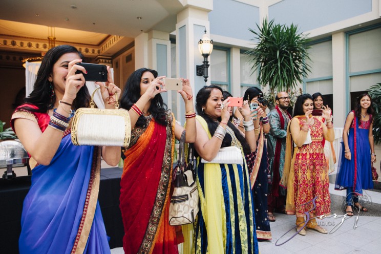 Phillyng in Love: Shruti + Milan = Indian Wedding | Zorz Studios