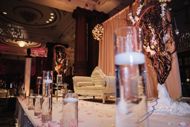 Phillyng in Love: Shruti + Milan = Indian Wedding | Zorz Studios