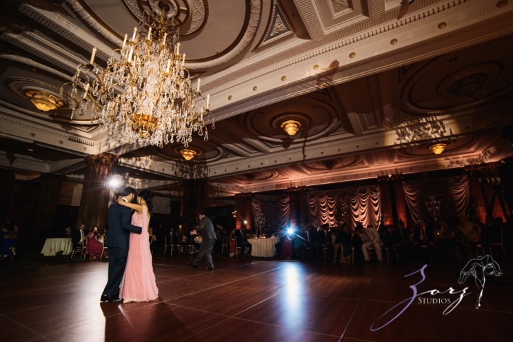 Phillyng in Love: Shruti + Milan = Indian Wedding | Zorz Studios