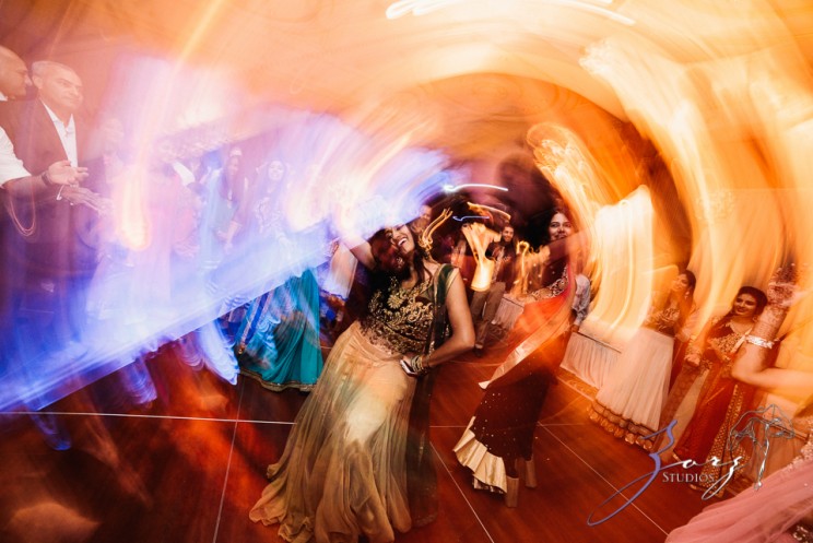 Phillyng in Love: Shruti + Milan = Indian Wedding | Zorz Studios