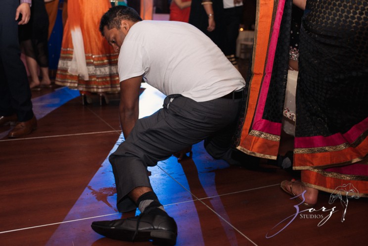 Phillyng in Love: Shruti + Milan = Indian Wedding | Zorz Studios