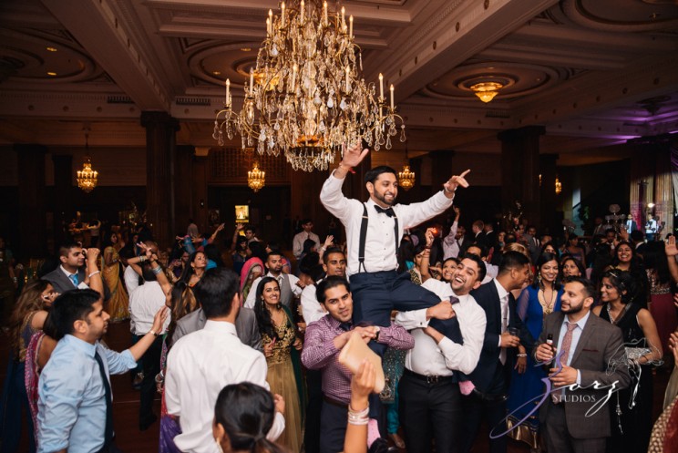 Phillyng in Love: Shruti + Milan = Indian Wedding | Zorz Studios