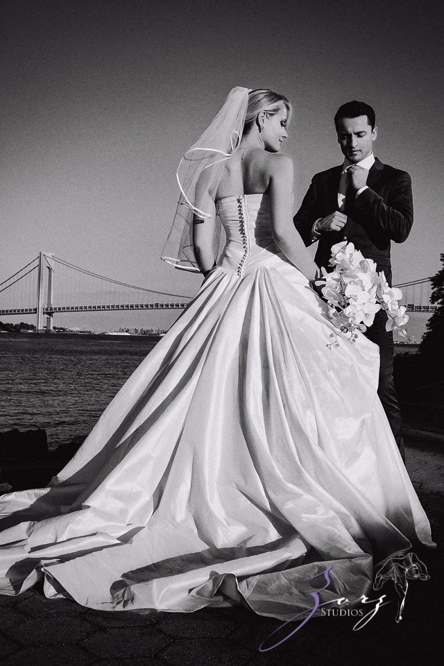 Heirloom: Alyona + Elman = Retro Trash-the-Dress Session | Zorz Studios