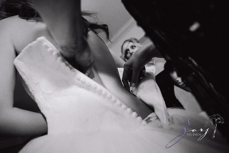 I Fancy You: Dana + John = Fashionable Wedding | Zorz Studios