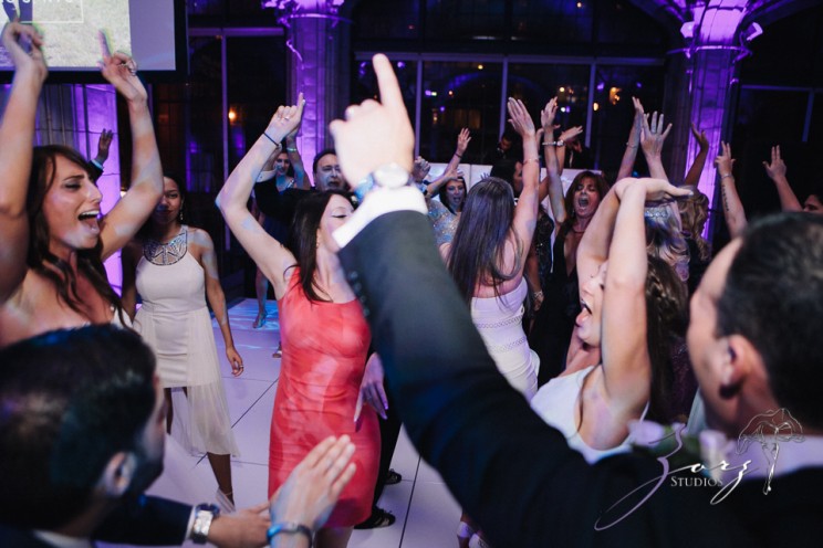 I Fancy You: Dana + John = Fashionable Wedding | Zorz Studios