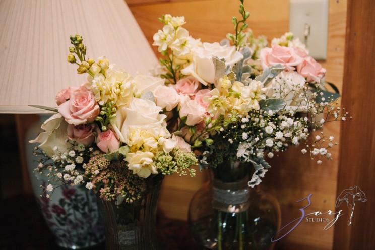 Wolke 9: Jana + David = German-American Rustic Wedding | Zorz Studios