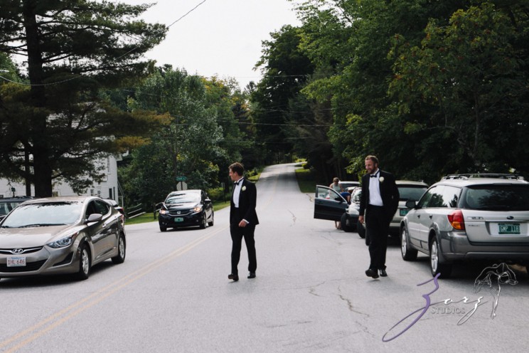 Wolke 9: Jana + David = German-American Rustic Wedding | Zorz Studios