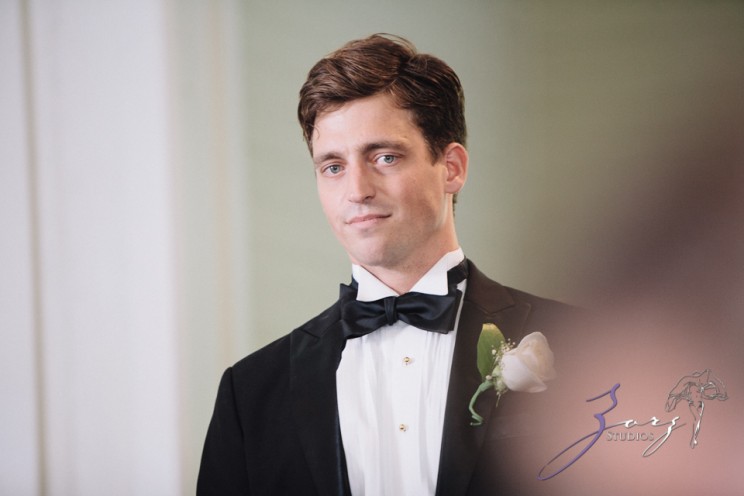 Wolke 9: Jana + David = German-American Rustic Wedding | Zorz Studios