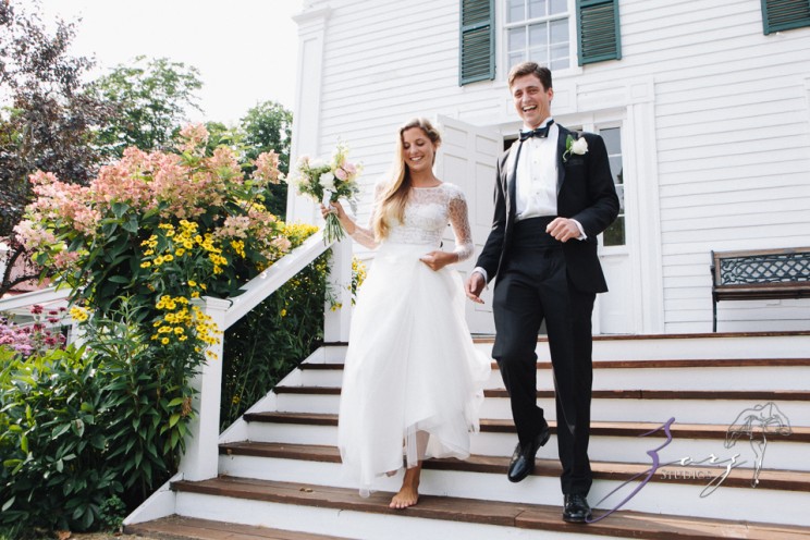 Wolke 9: Jana + David = German-American Rustic Wedding | Zorz Studios