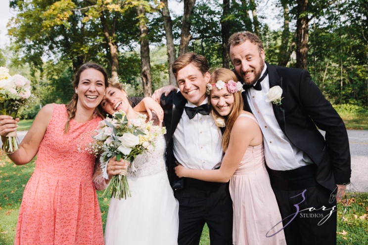 Wolke 9: Jana + David = German-American Rustic Wedding | Zorz Studios
