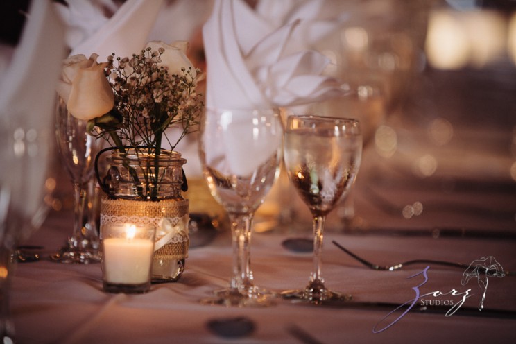 Wolke 9: Jana + David = German-American Rustic Wedding | Zorz Studios