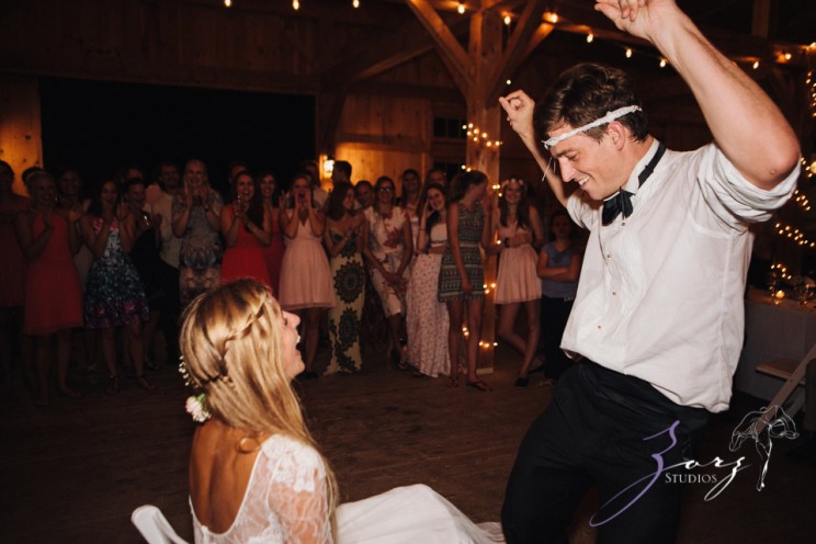 Wolke 9: Jana + David = German-American Rustic Wedding | Zorz Studios