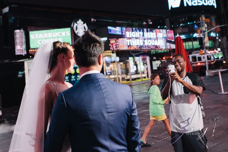 Conte Sorinula: Mya + Sorin = NYC Trash-the-Dress Shoot | Zorz Studios