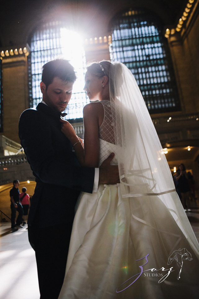 Conte Sorinula: Mya + Sorin = NYC Trash-the-Dress Shoot | Zorz Studios